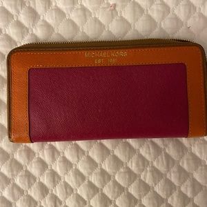 Michael kors leather wallet